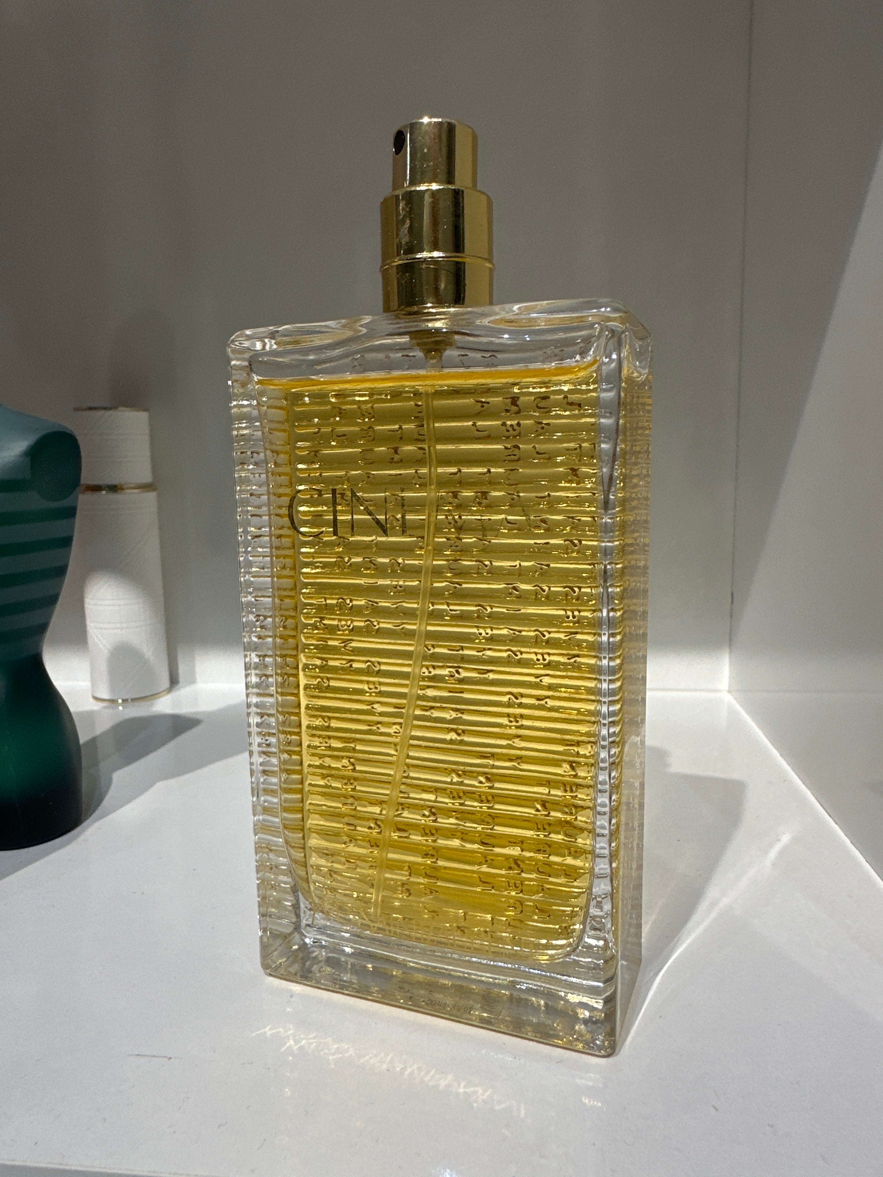 Cinéma Yves saint Laurent 90 ml