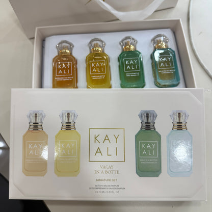 376 -COFFRET KAYALI 10MLX4 VACAY IN A BOTTLE (Version Inspirée – Qualité Premium)